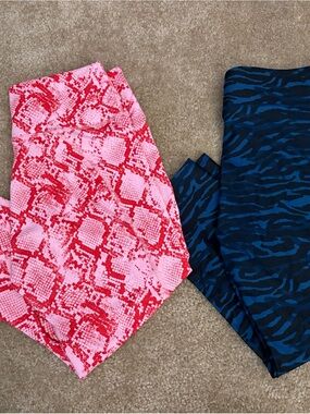 2 Fabletics Leggings